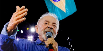 Lula aceita condições de Flávio Bolsonaro para abertura de sigilos, diz campanha
