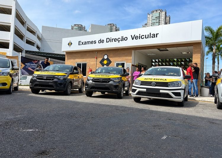 Detran-BA divulga lista de inscrições deferidas para o programa CNH da Gente