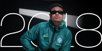 Revelando: MC Cabelinho questiona trajetória profissional de Flávio Bolsonaro em novo episódio