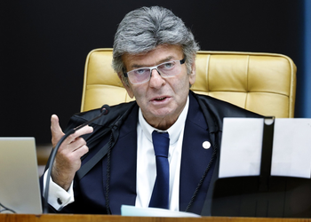Fux pede manifestação da AGU sobre pedido para liberar bets