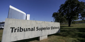 Ministro do TSE impede Kassio de suspender canal “Exército do Lula” sem aval do plenário