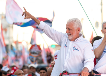 Jaques Wagner é reeleito senador pela Bahia e promete força-tarefa pela reeleição de Lula