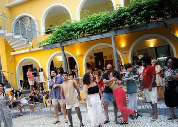 Goethe-Institut terá BaZá RoZê, música, oficinas e atrações culturais em Salvador