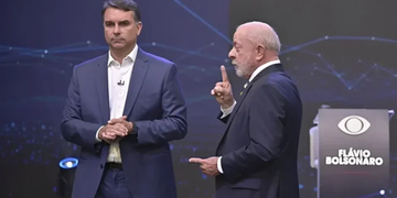 Lula expõe evasivas de Flávio Bolsonaro em debate da Band, enquanto senador foca em provocações e ataques pessoais